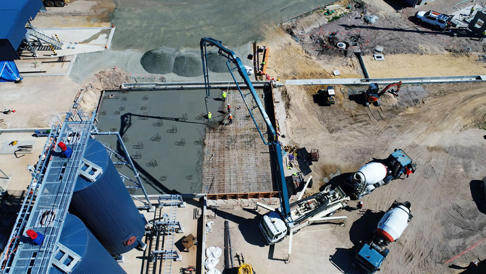 Formworking, installation of reinforcement and pouring concrete with Agi and Concrete Pump
